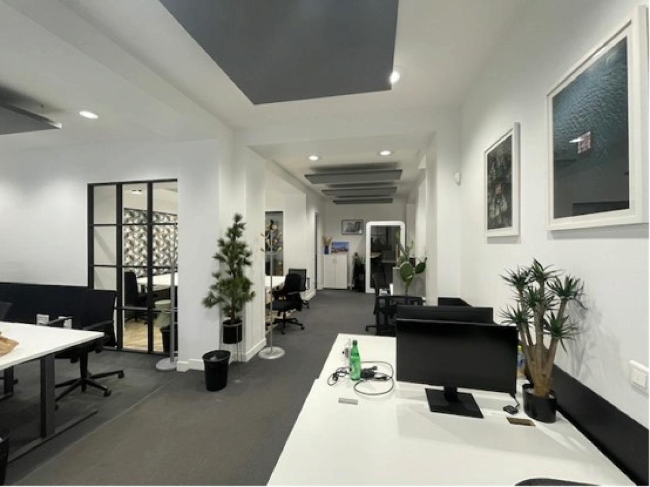 Bureau Paris 194m² Location bureau Paris OLBUR2426310 1
